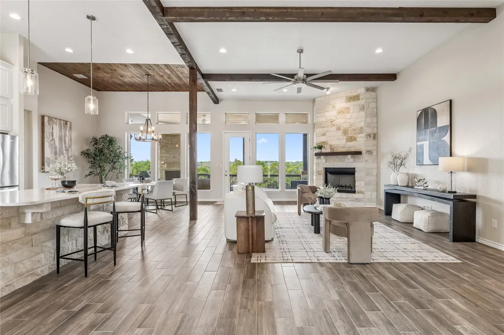 169 Longwood Drive New Braunfels, TX 78132