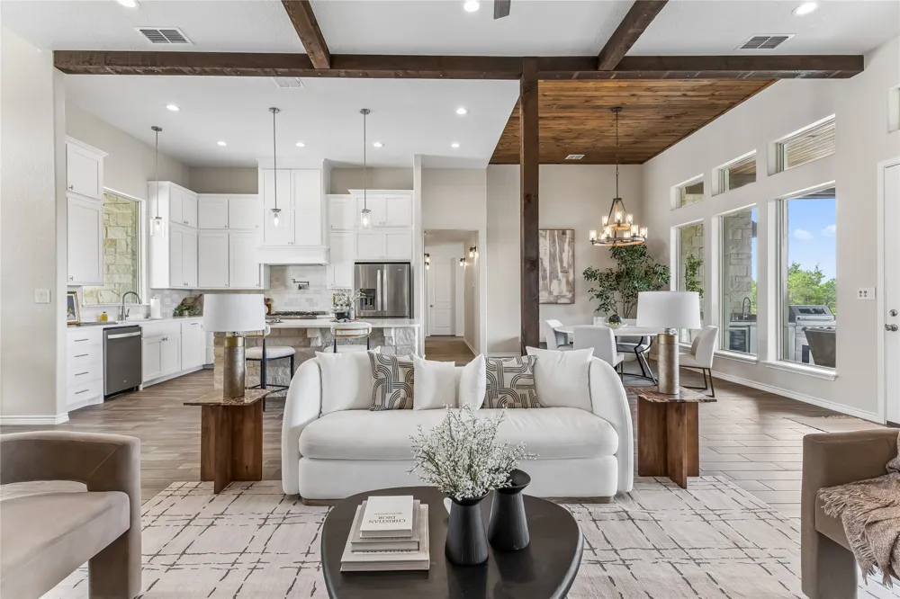 169 Longwood Drive New Braunfels, TX 78132