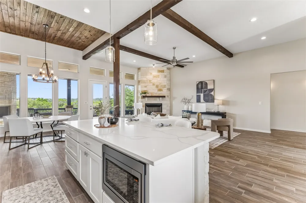 169 Longwood Drive New Braunfels, TX 78132