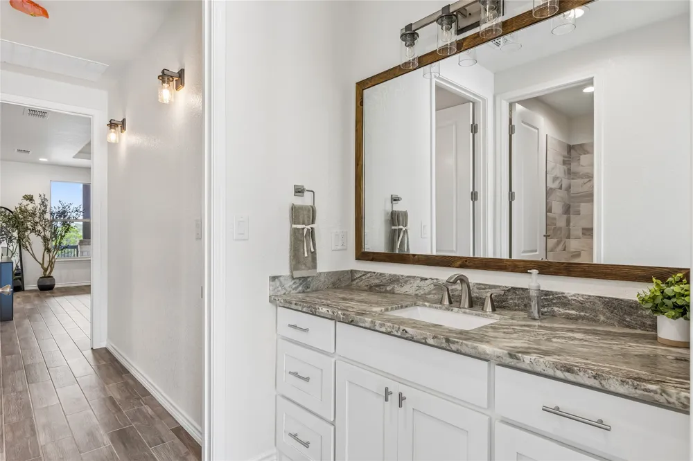 169 Longwood Drive New Braunfels, TX 78132