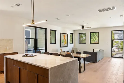 2305 E 21st Street #2