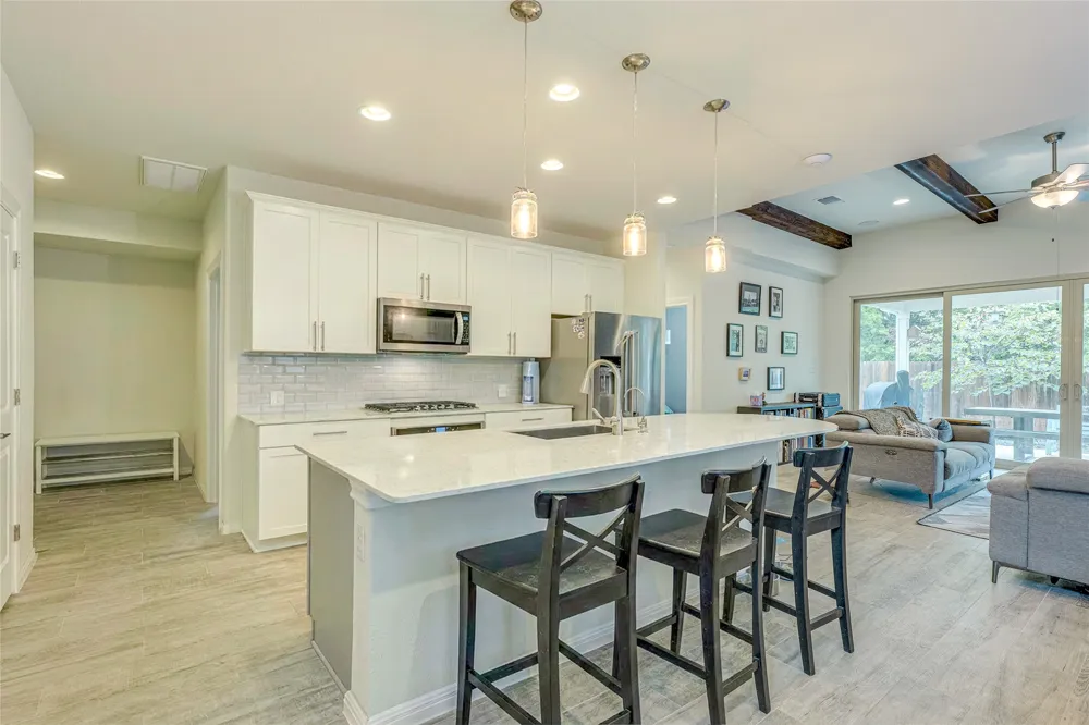 15810 Celosia Street Austin, TX 78728