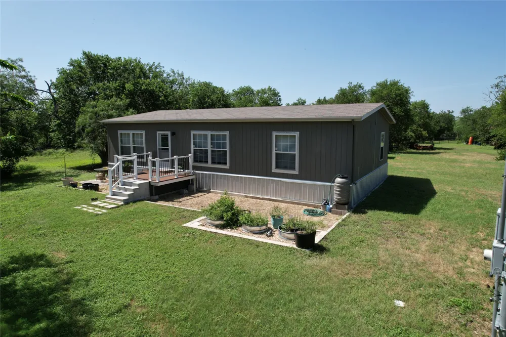 14650 Graef Road Creedmoor, TX 78610