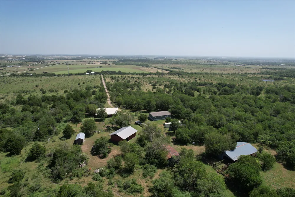 14650 Graef Road Creedmoor, TX 78610