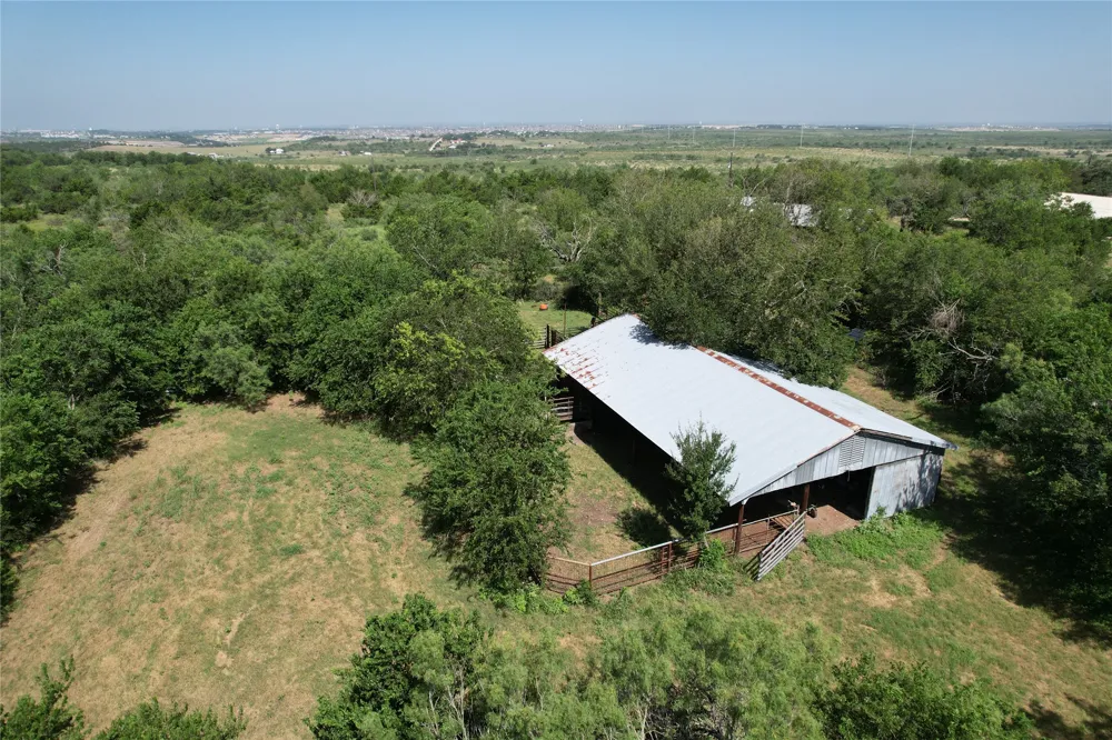 14650 Graef Road Creedmoor, TX 78610