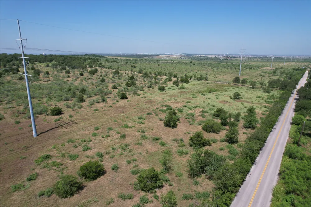 14650 Graef Road Creedmoor, TX 78610