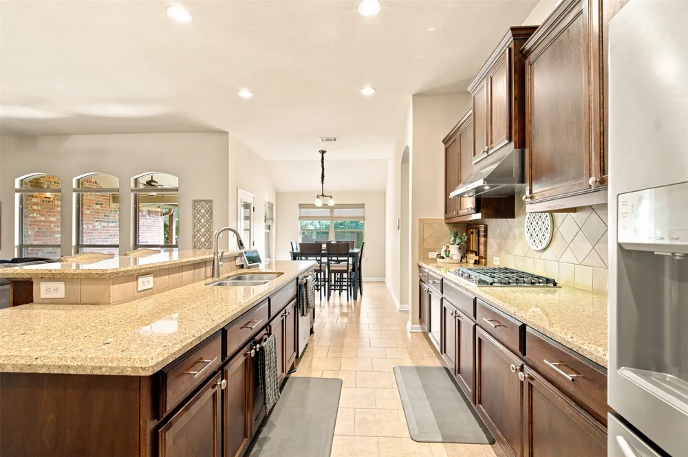 113 Courtland Circle Austin, TX 78737