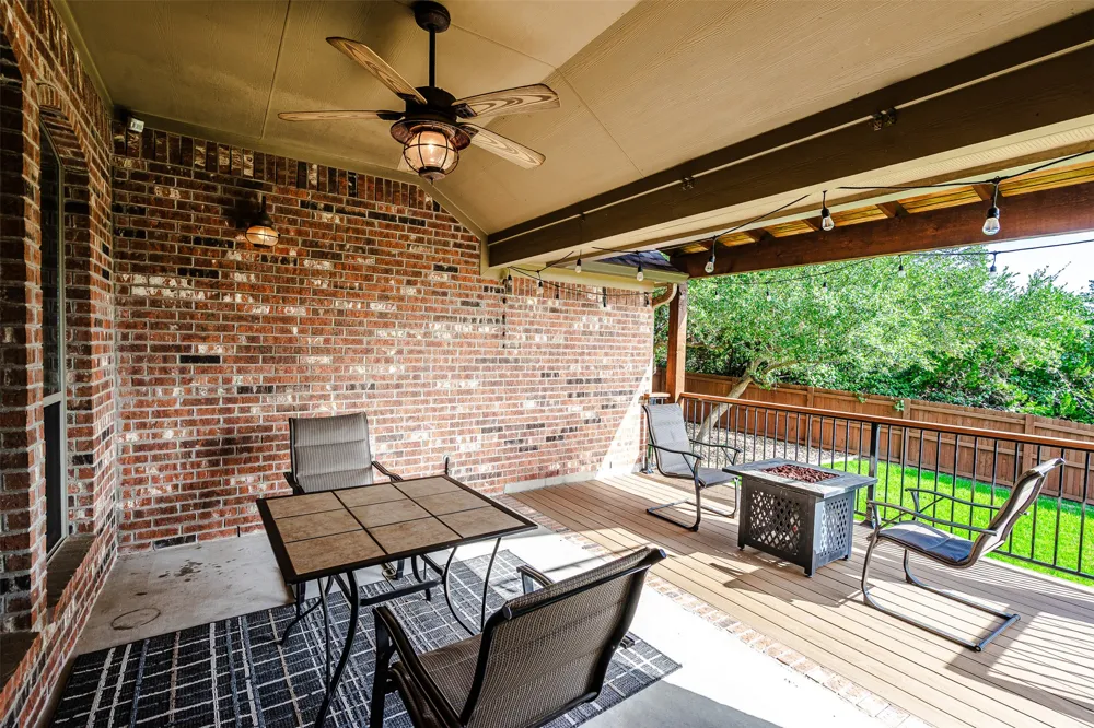 113 Courtland Circle Austin, TX 78737