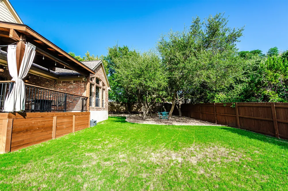 113 Courtland Circle Austin, TX 78737