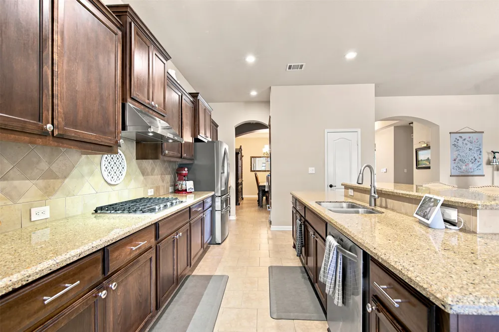 113 Courtland Circle Austin, TX 78737