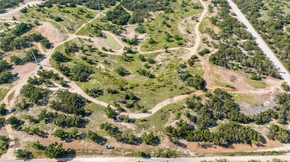 11 Ridgeway Trail Johnson City, TX 78636