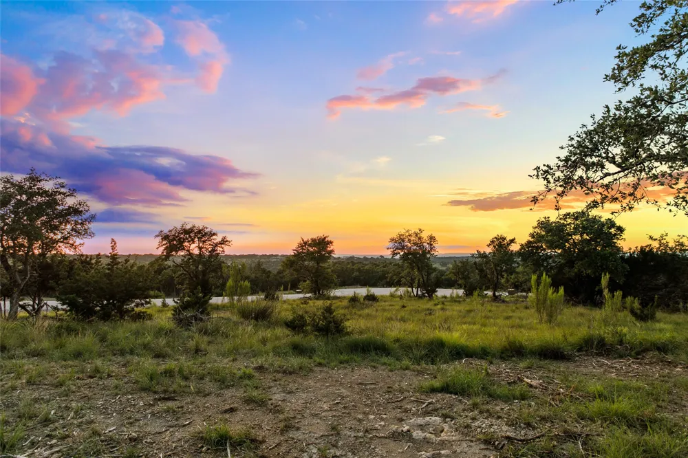 6 Sunset View Court Johnson City, TX 78636