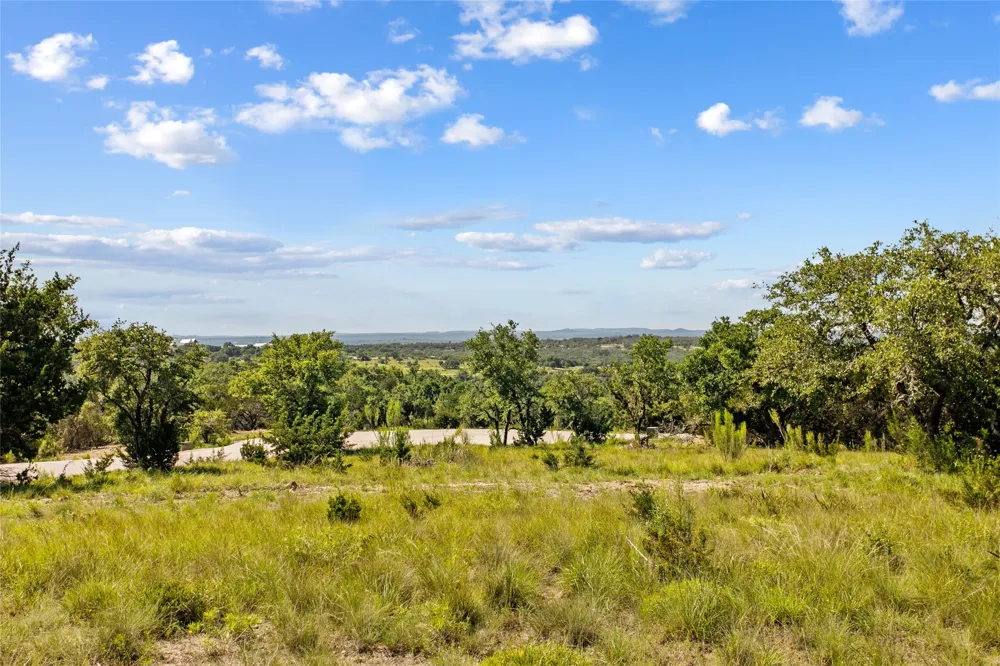6 Sunset View Court Johnson City, TX 78636