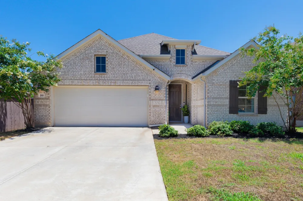360 Jefferson Drive Kyle, TX 78640