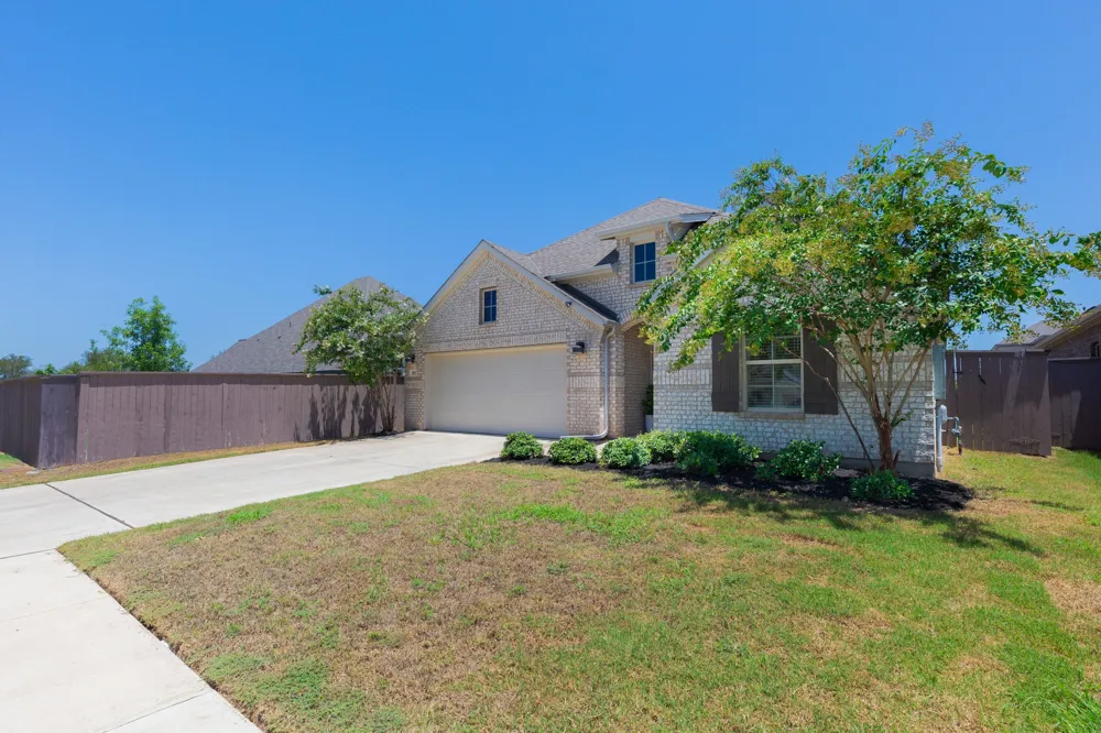 360 Jefferson Drive Kyle, TX 78640