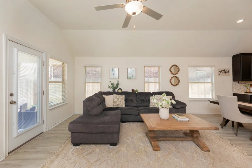 360 Jefferson Drive Kyle, TX 78640