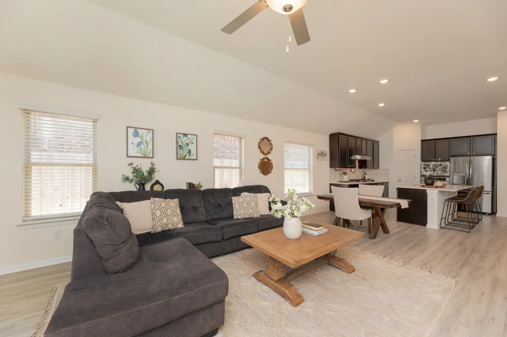 360 Jefferson Drive Kyle, TX 78640