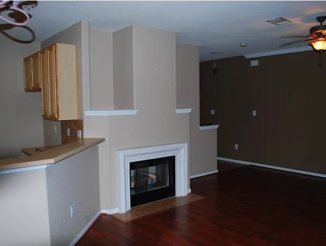 4620 W William Cannon Drive #19 Austin, TX 78749