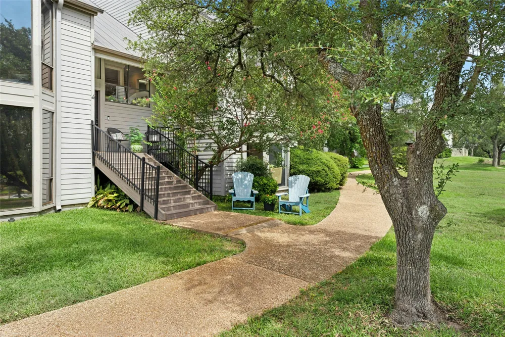 122 World Of Tennis Square Lakeway, TX 78738
