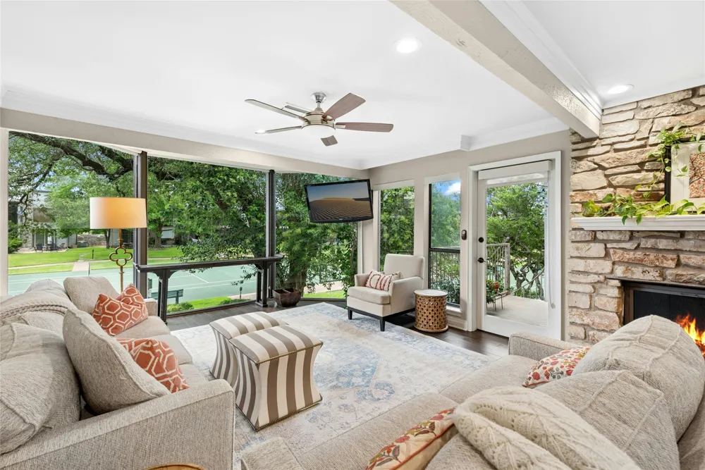 122 World Of Tennis Square Lakeway, TX 78738