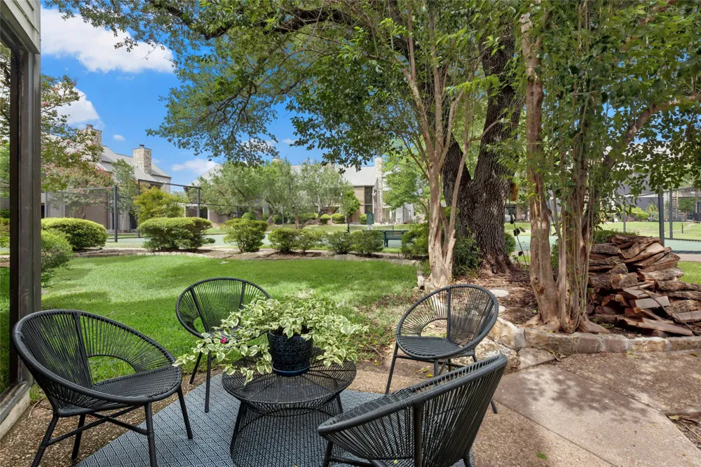122 World Of Tennis Square Lakeway, TX 78738