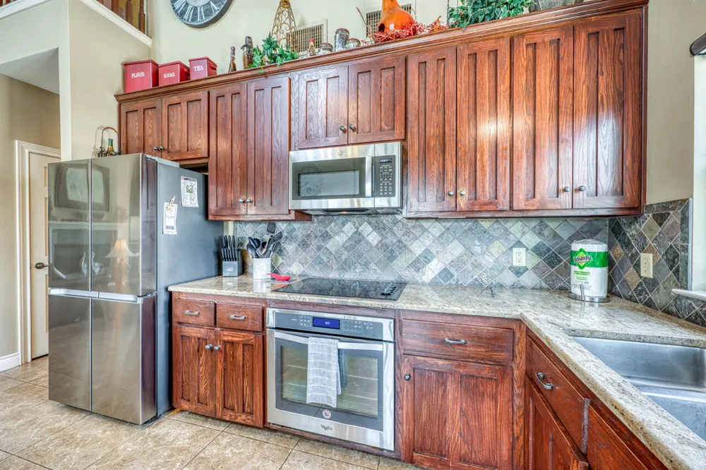 1605 Glencove Drive Kingsland, TX 78639