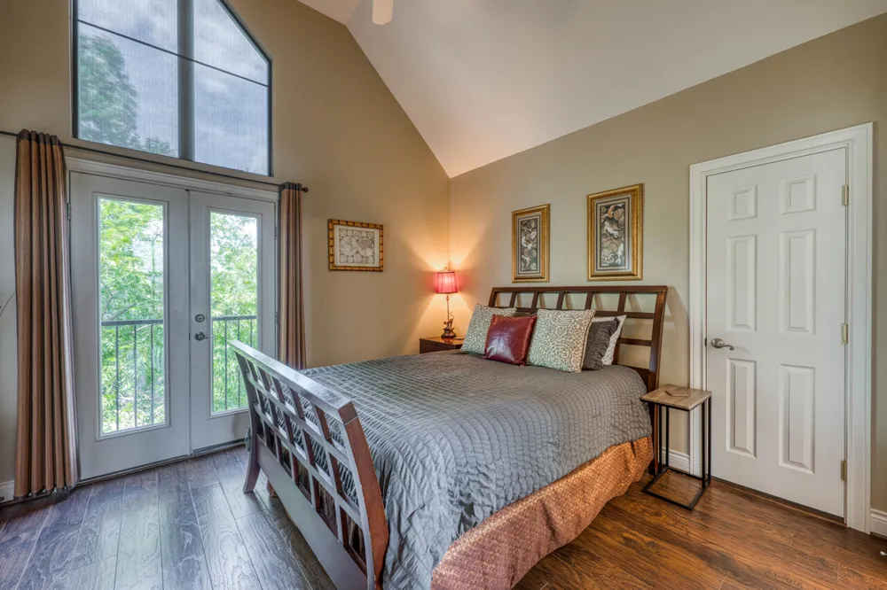 1605 Glencove Drive Kingsland, TX 78639