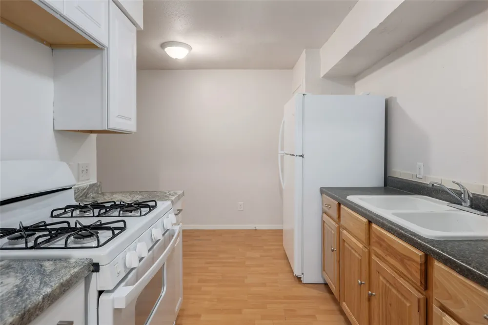 2201 Mission Hill Circle #4 Austin, TX 78741