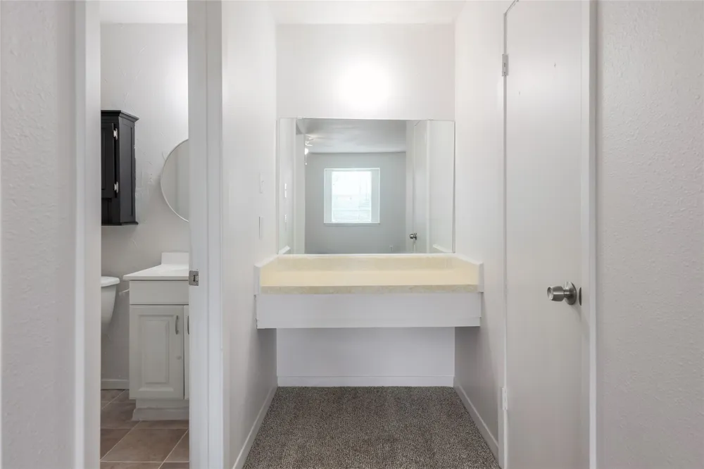 2201 Mission Hill Circle #4 Austin, TX 78741