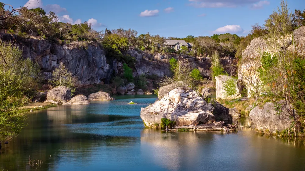 220 Estates Road Wimberley, TX 78676