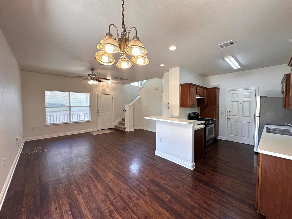 506 Delmar Avenue #B Austin, TX 78752