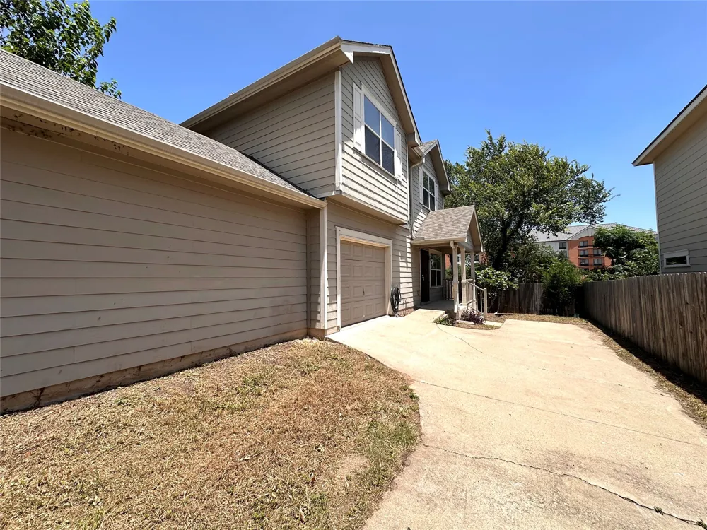 506 Delmar Avenue #B Austin, TX 78752