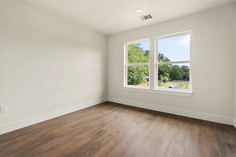 303 Hackberry Lane Austin, TX 78753