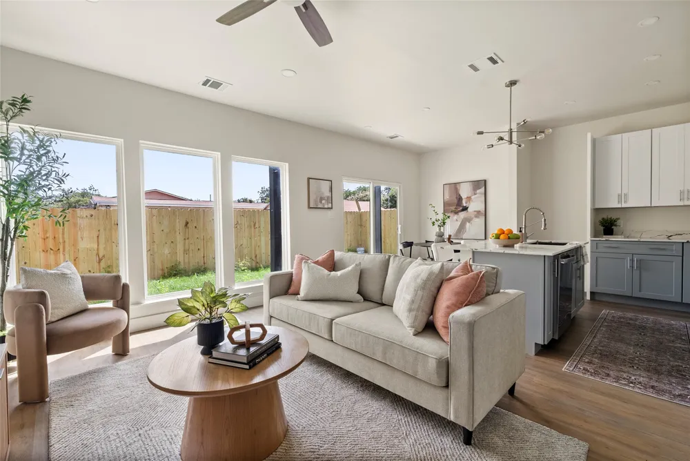 303 Hackberry Lane Austin, TX 78753