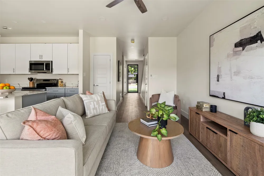 303 Hackberry Lane Austin, TX 78753