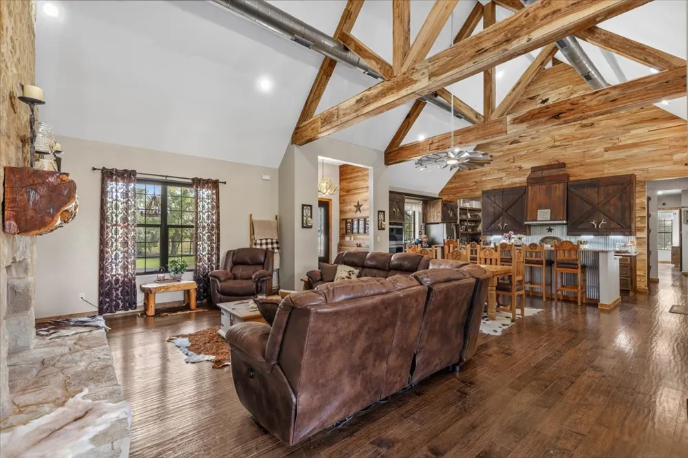 175 Wilson Road Elgin, TX 78621