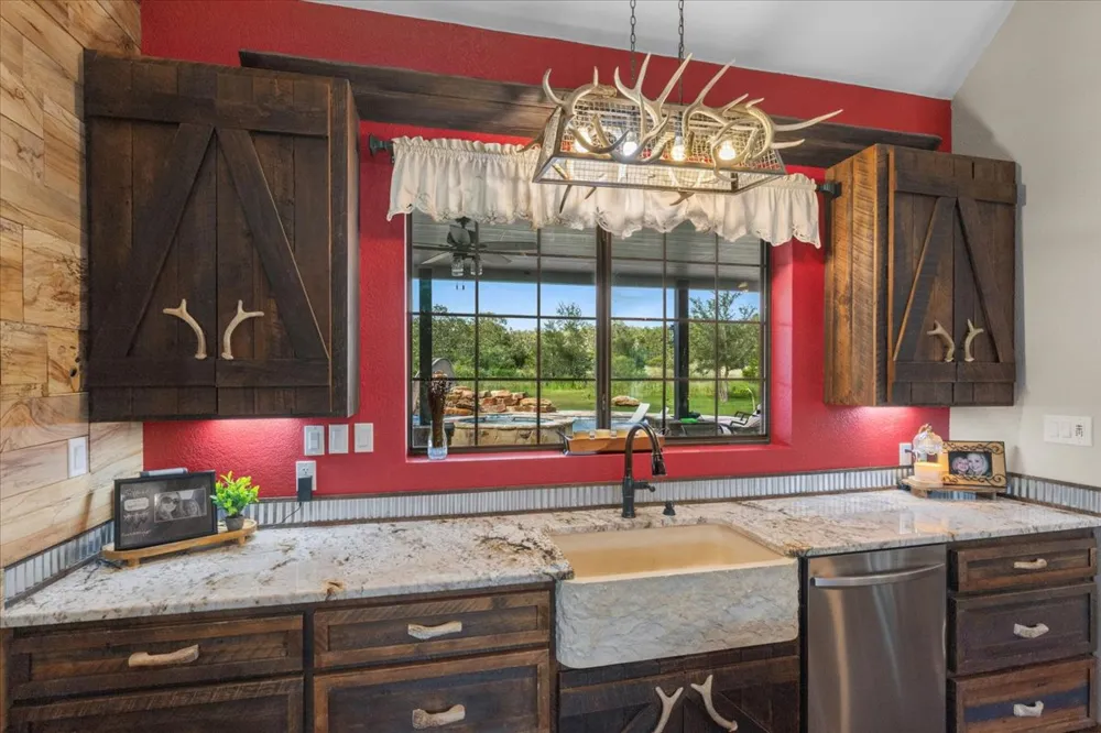175 Wilson Road Elgin, TX 78621