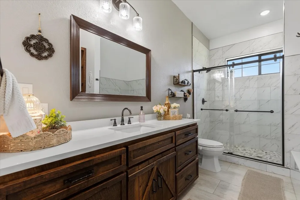 175 Wilson Road Elgin, TX 78621