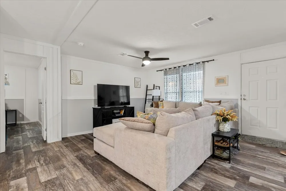 175 Wilson Road Elgin, TX 78621