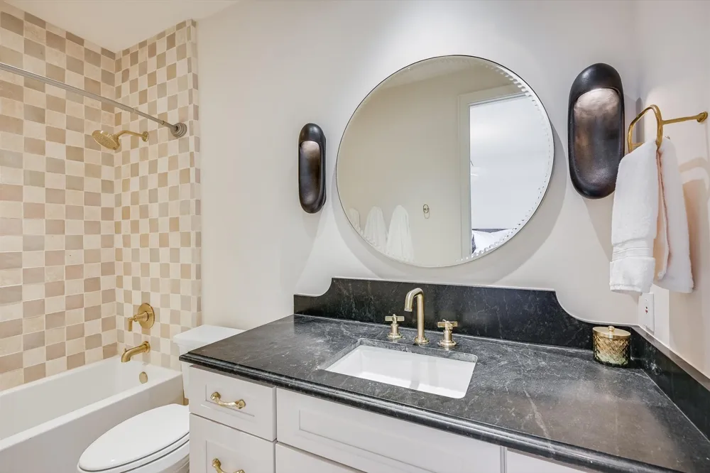 802 S 1st Street S #207 Austin, TX 78704