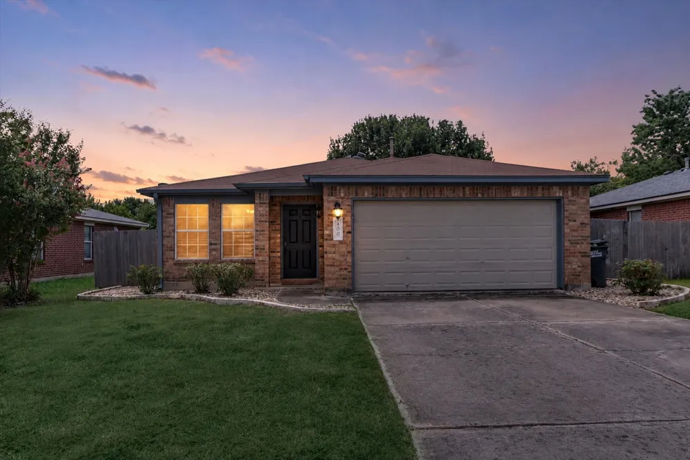 400 Ashbury Drive Leander, TX 78641