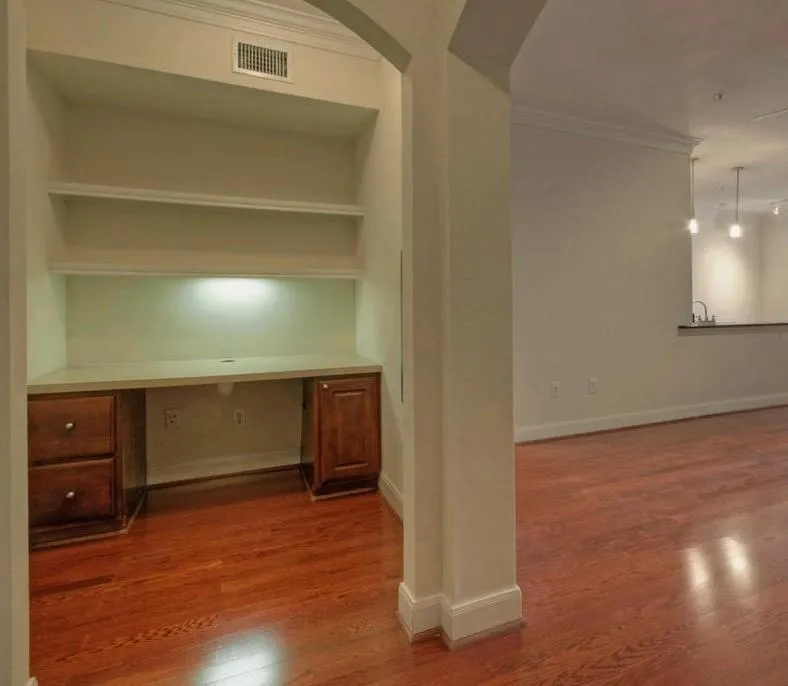 7701 Rialto Boulevard #1326 Austin, TX 78735