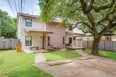 403 W Elizabeth #B