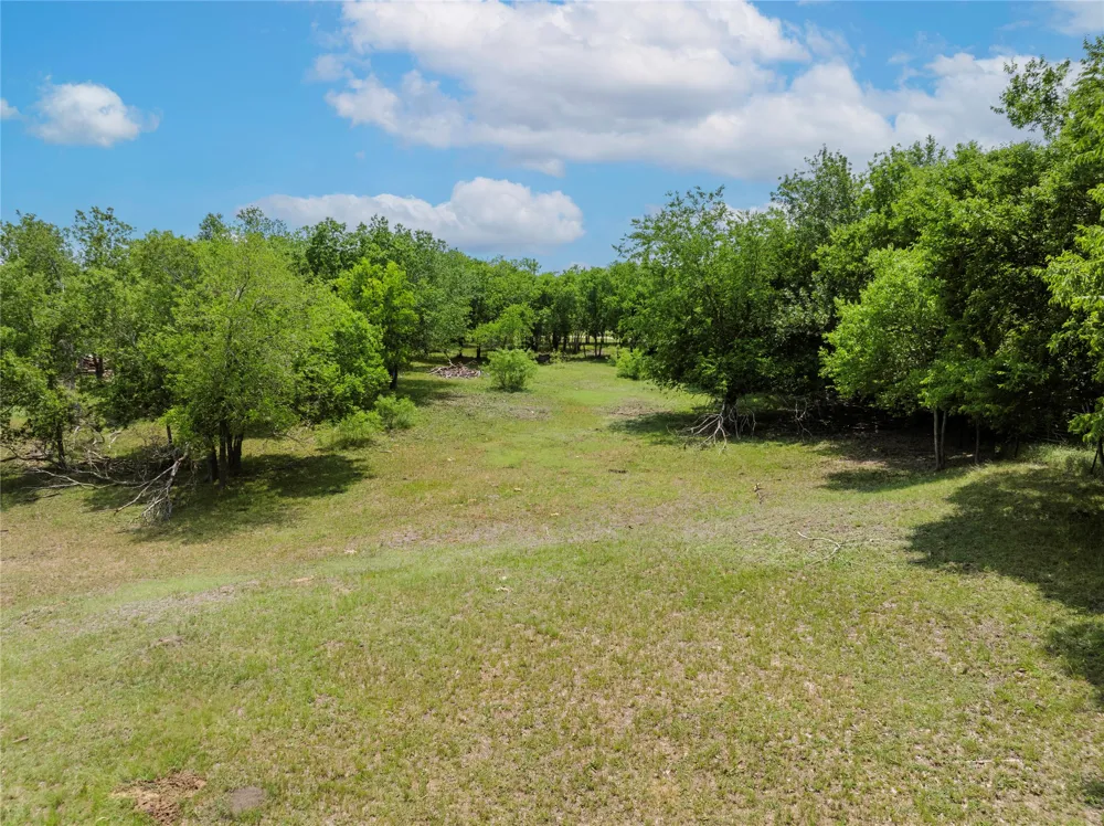 2901 S Main Street Taylor, TX 76574