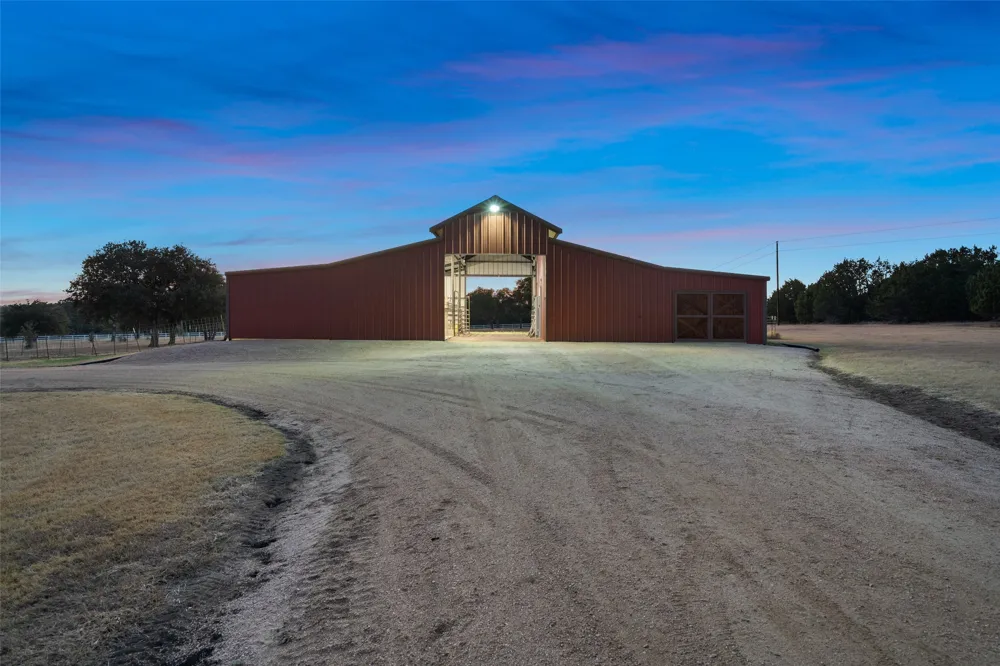 1120 Canyon View Road Dripping Springs, TX 78620