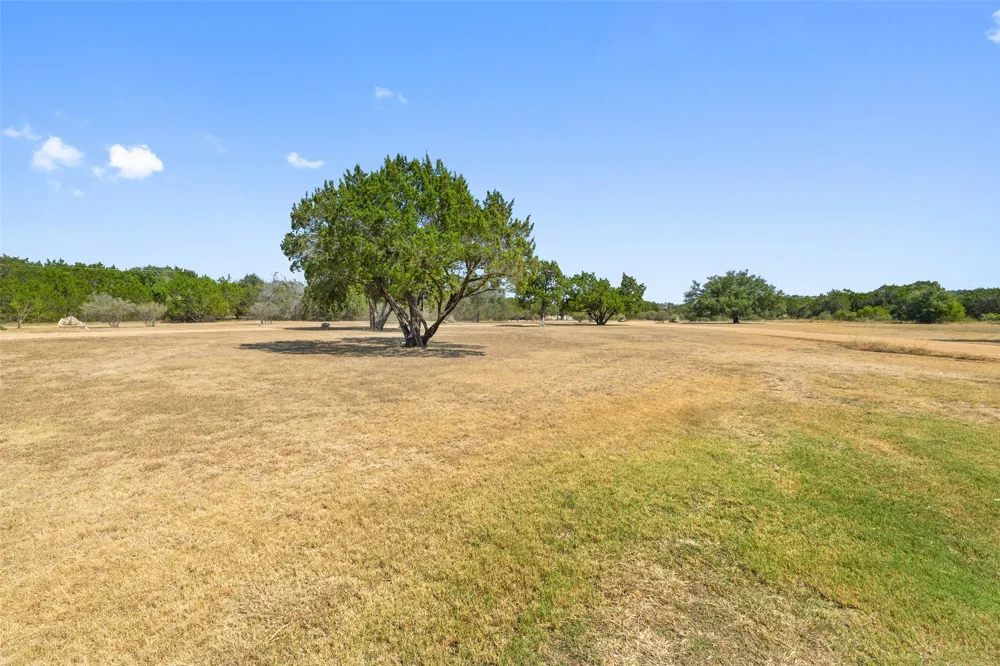 1120 Canyon View Road Dripping Springs, TX 78620