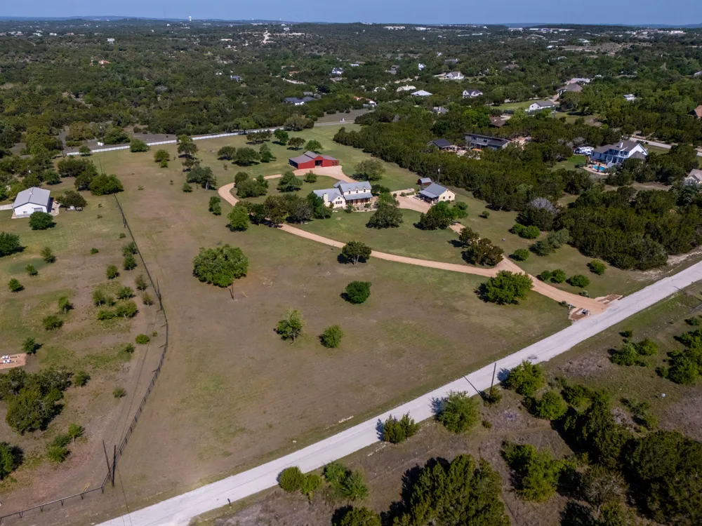 1120 Canyon View Road Dripping Springs, TX 78620