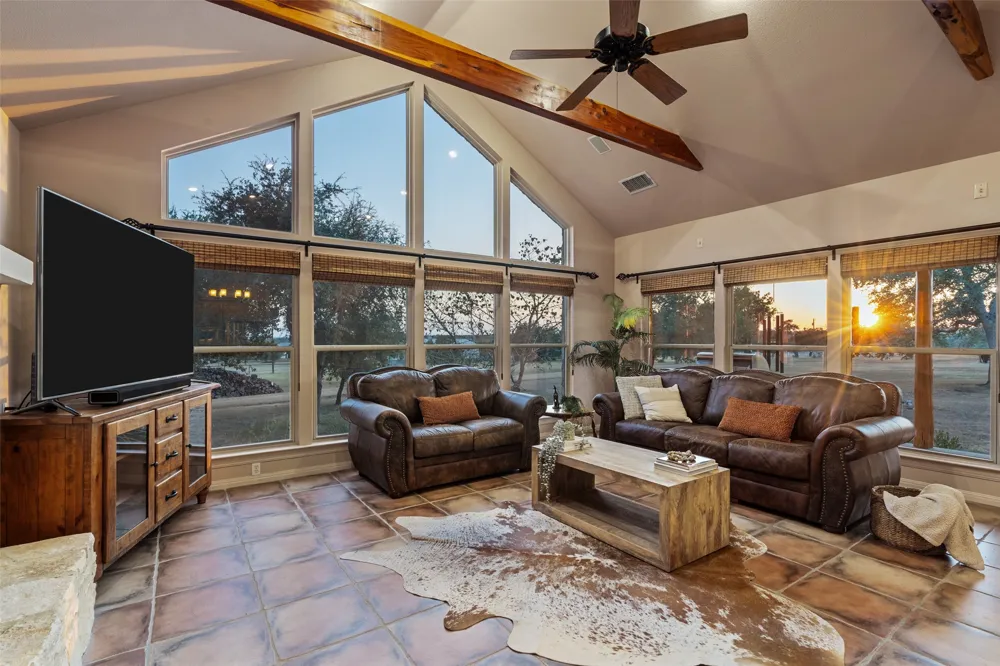 1120 Canyon View Road Dripping Springs, TX 78620