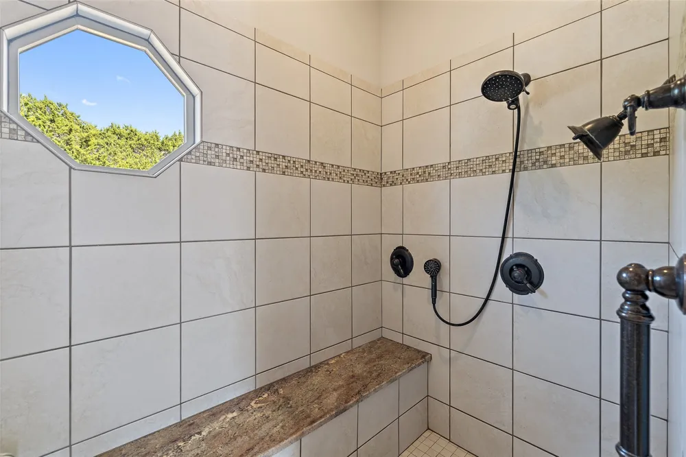 1120 Canyon View Road Dripping Springs, TX 78620