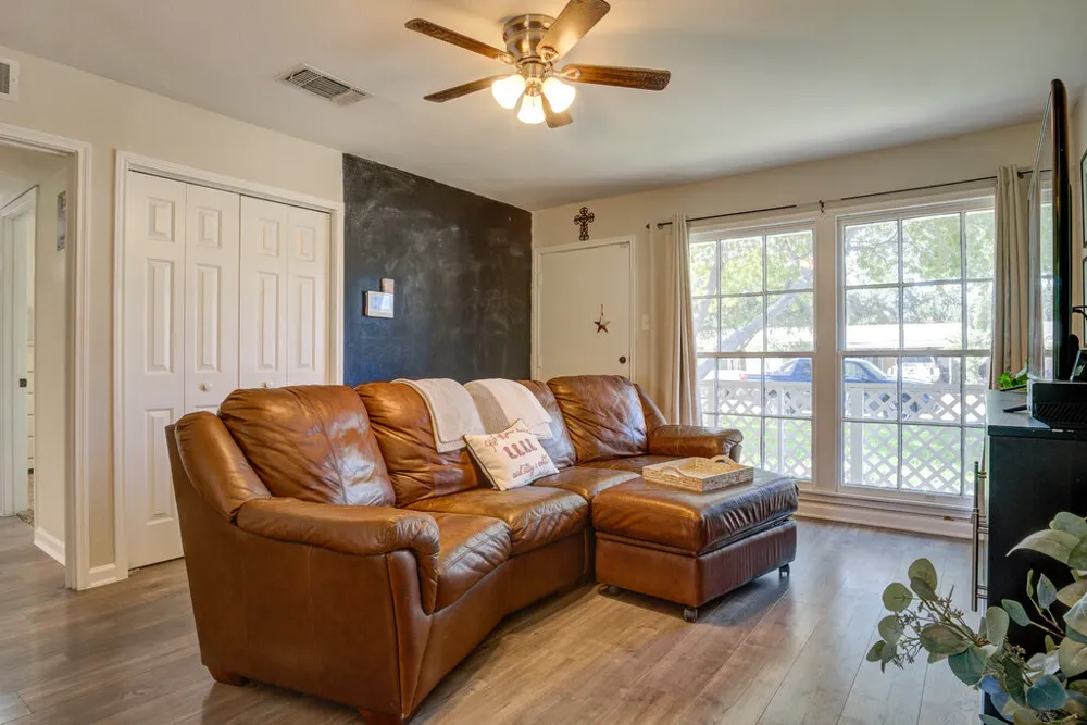 167 Hatcher Avenue San Antonio, TX 78223